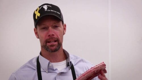 Prime-Rib-Dry-Aged-Beef-Tomahawk-Steaks